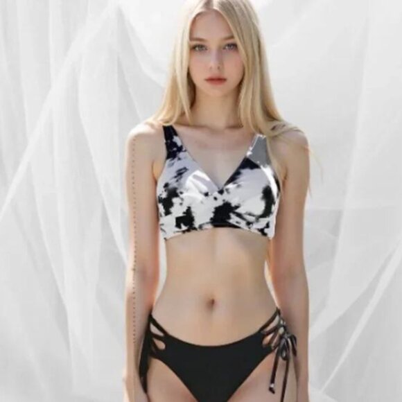 Meet your Posher, Lana - Picture 4 of 6